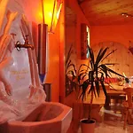 Aparthotel Margarethenbad 4*