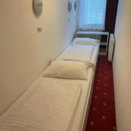 Margarethenbad Aparthotel 4*