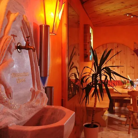 Aparthotel Margarethenbad 4*